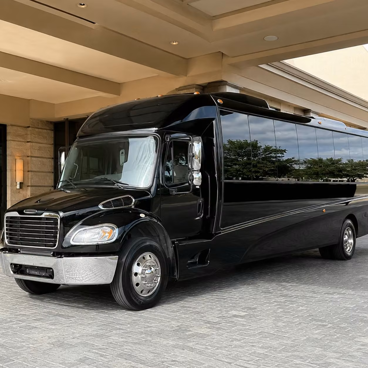 25 passenger minibus