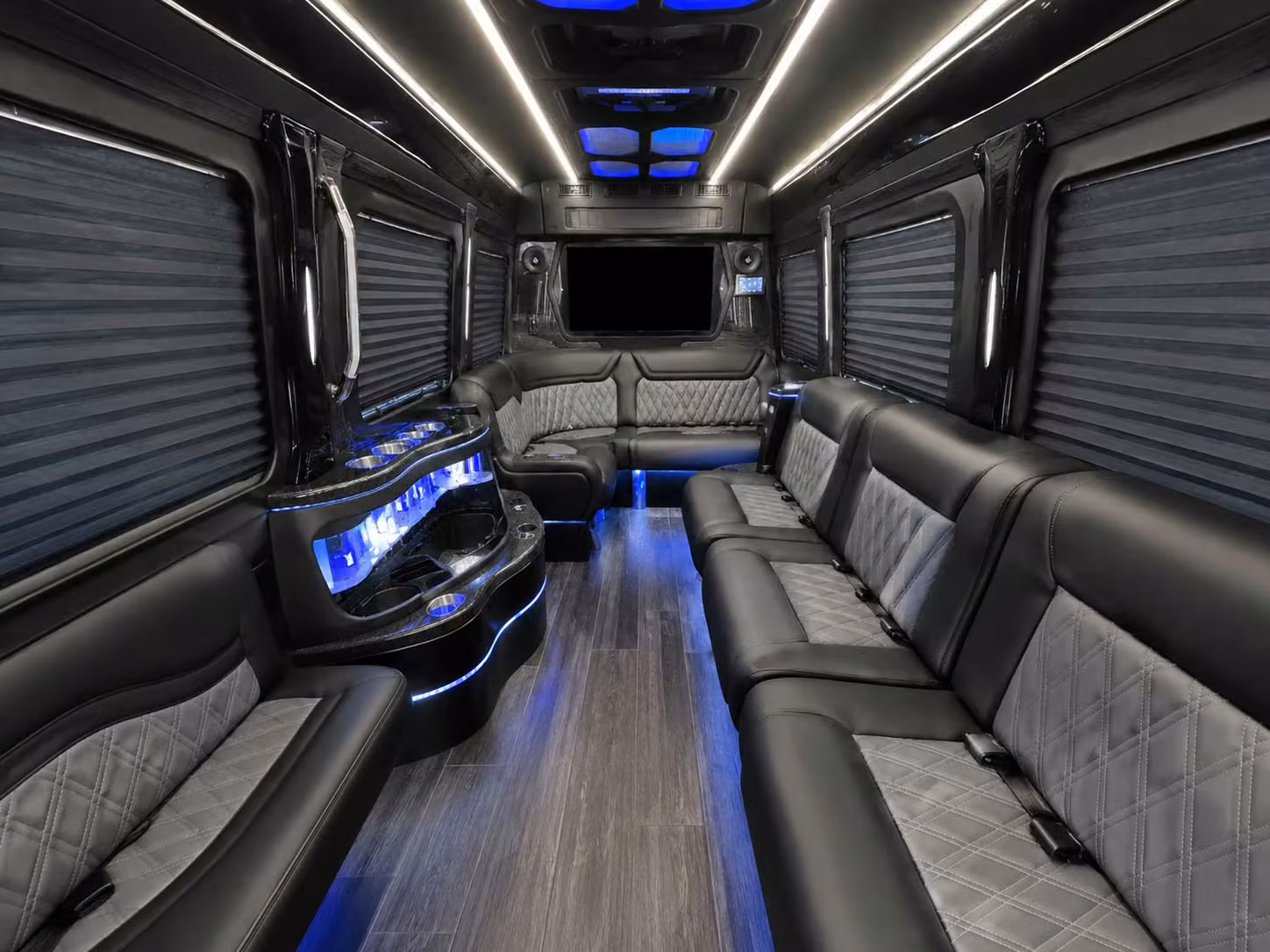 charterbusrentalnorthcharlestonsc com helps you plan pre show and post show transportation around north charleston
