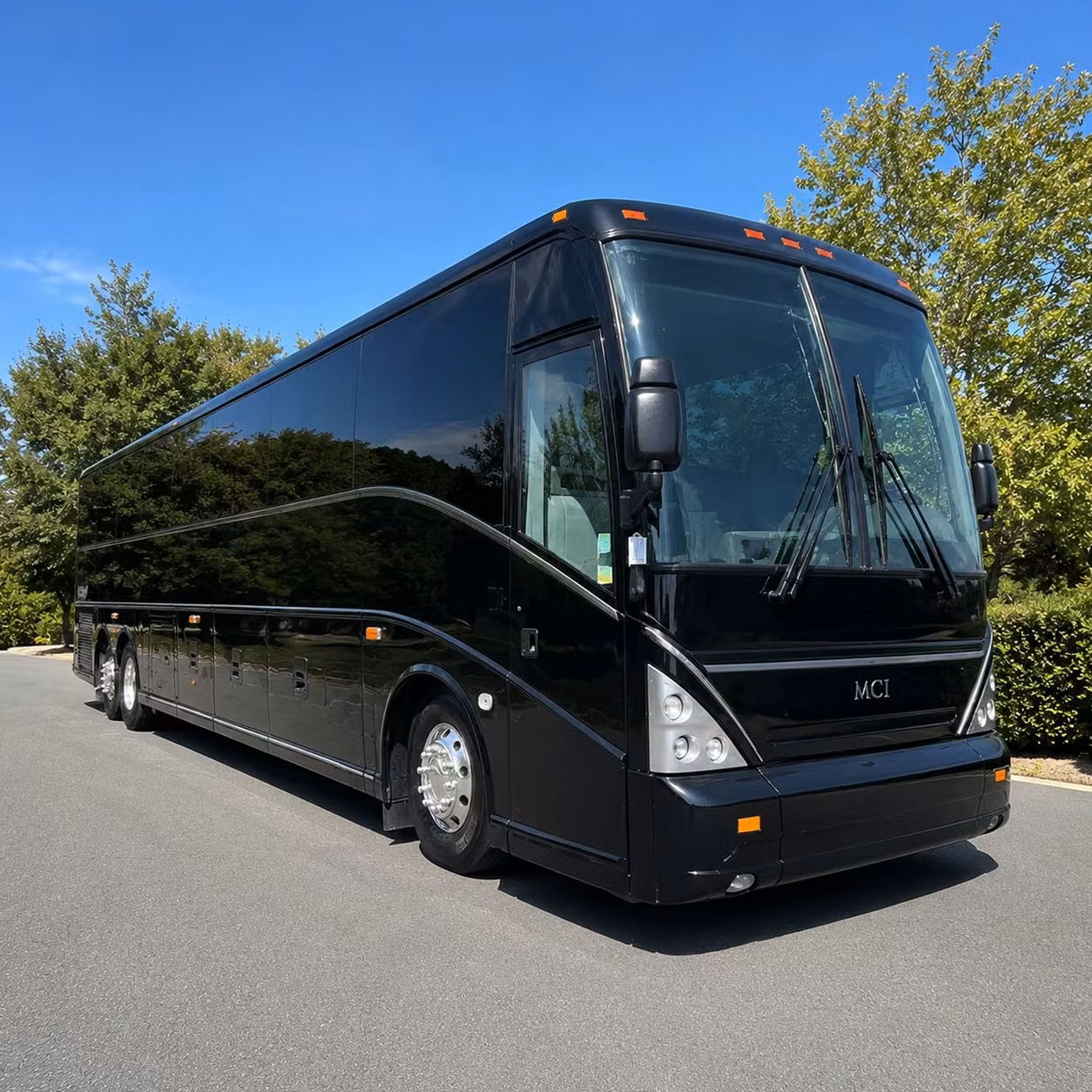 construction crew and worksite shuttle services in north charleston