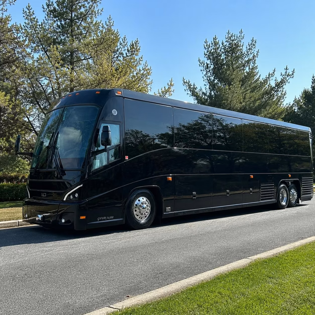 north charleston charter bus rental exterior